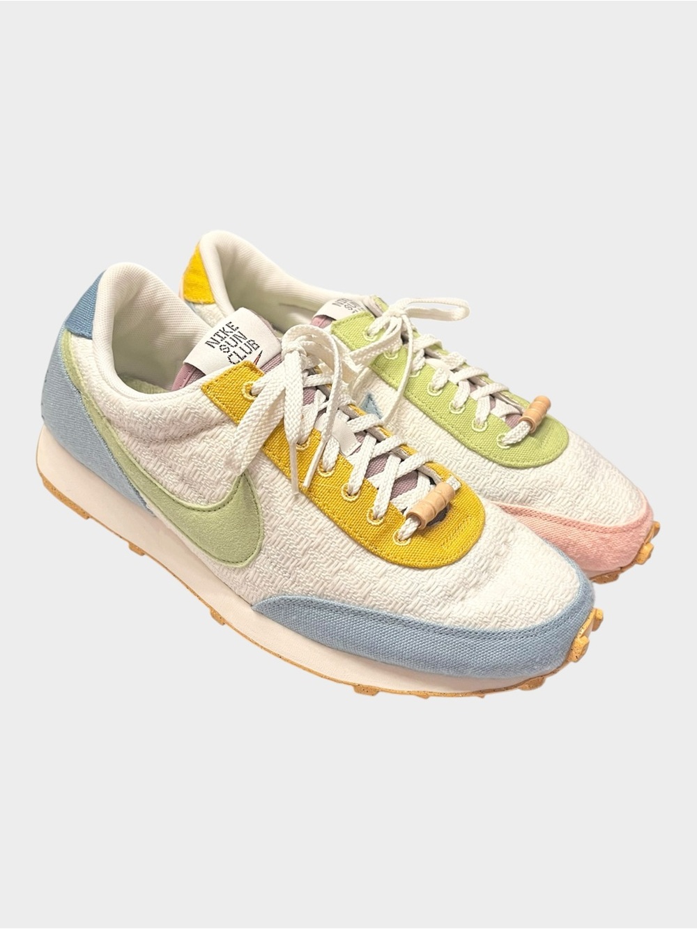 NIKE Daybreak SE Sun Club Worn Blue Sneakers Womens 9.5 DM7605-100 - Picture 2 of 10